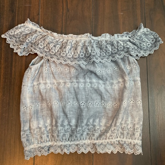 American Eagle Gray Off the Shoulders Eyelet Crop Top - Picture 2 of 6